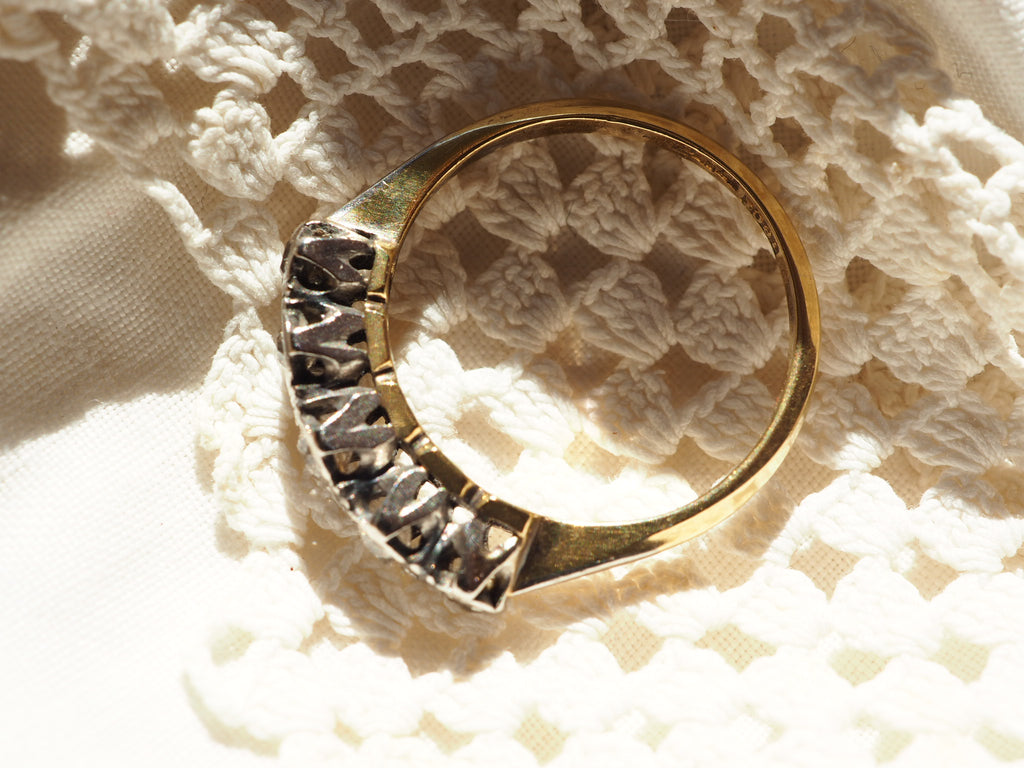 18ct Yellow Gold Diamond 5 Stone Ring