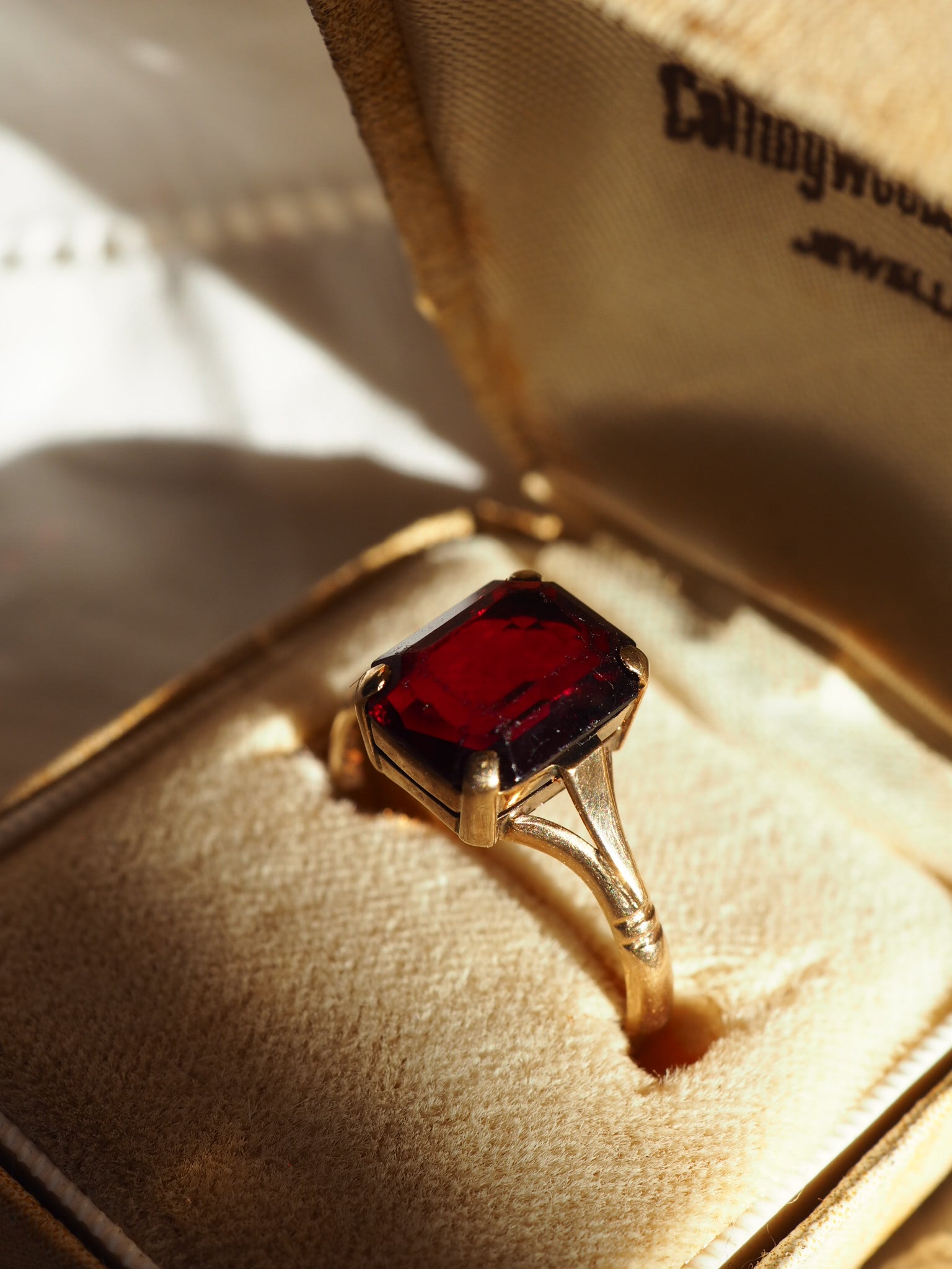 9ct Gold Ruby Ring