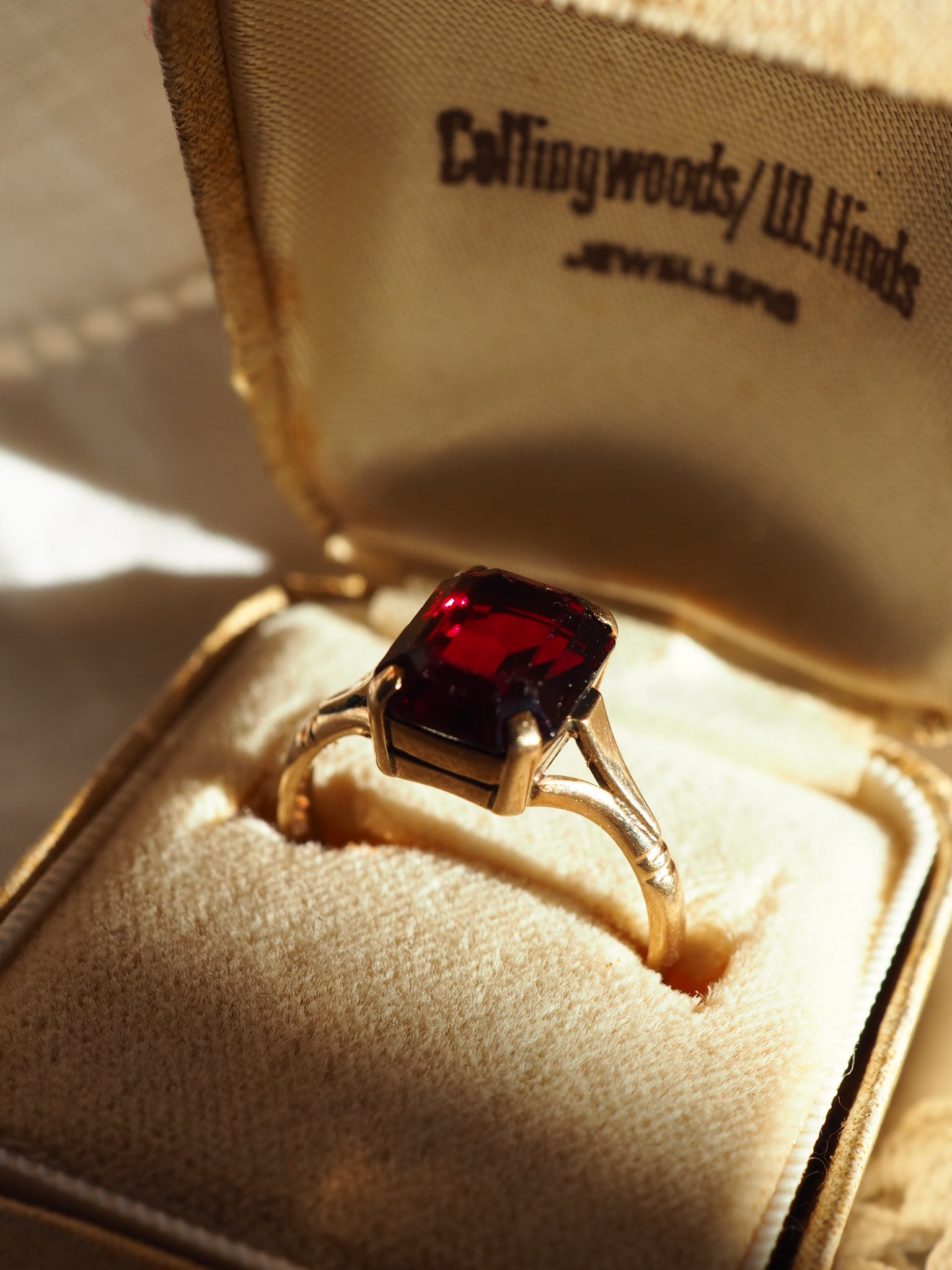 9ct Gold Ruby Ring