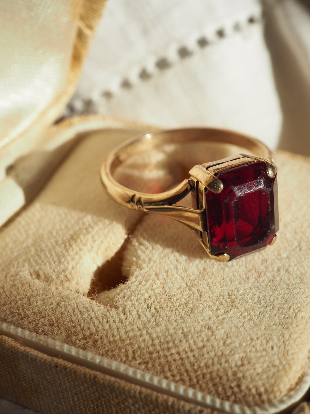 9ct Gold Ruby Ring