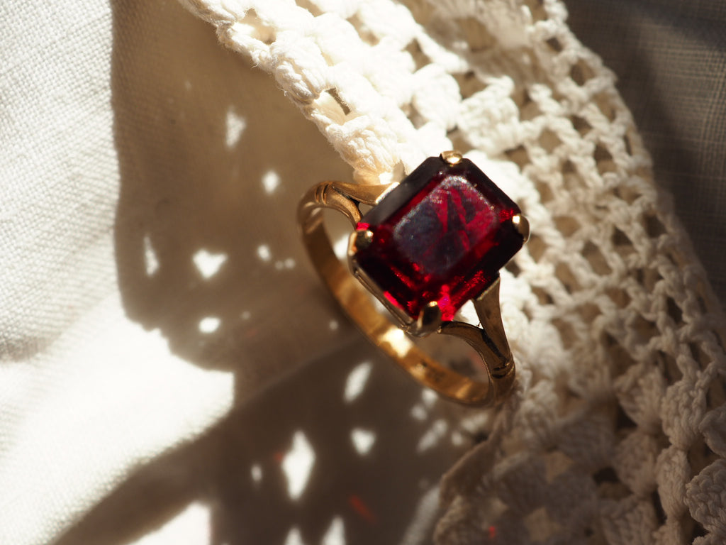 9ct Gold Ruby Ring