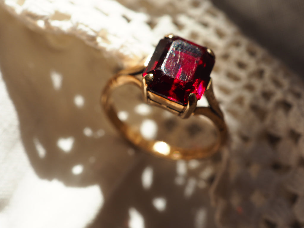 9ct Gold Ruby Ring