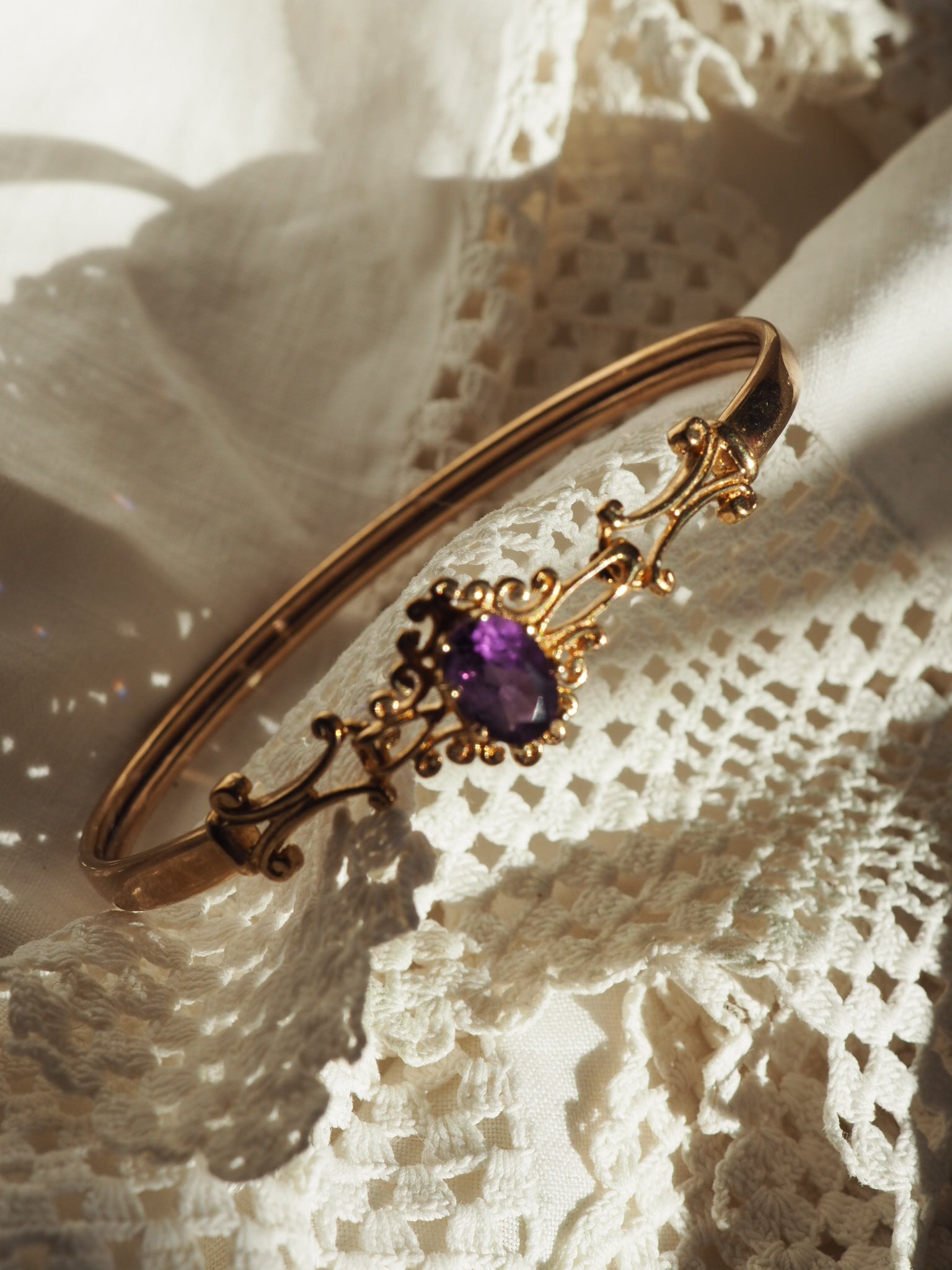 9ct Gold Amethyst Set Bangle