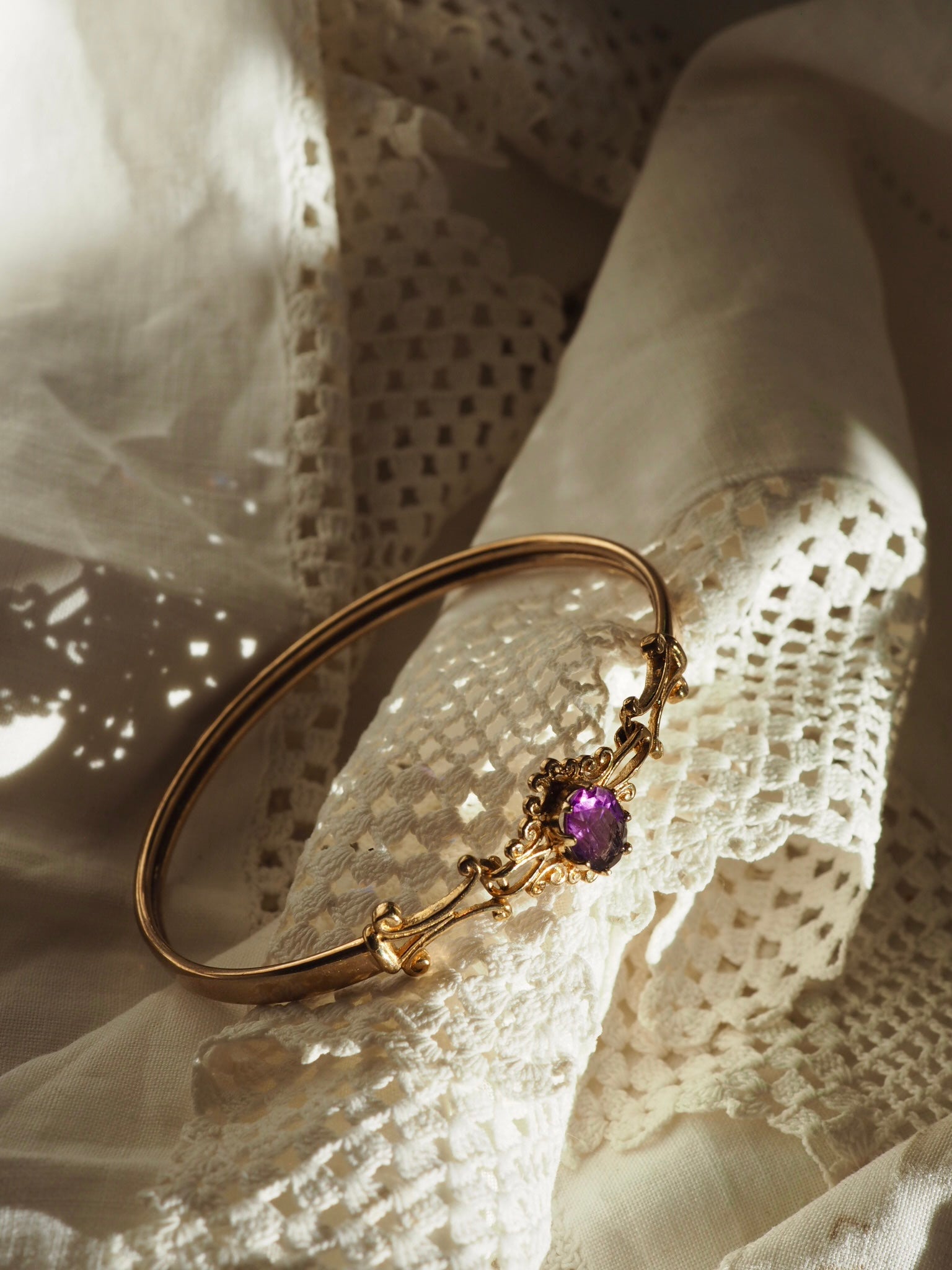 9ct Gold Amethyst Set Bangle